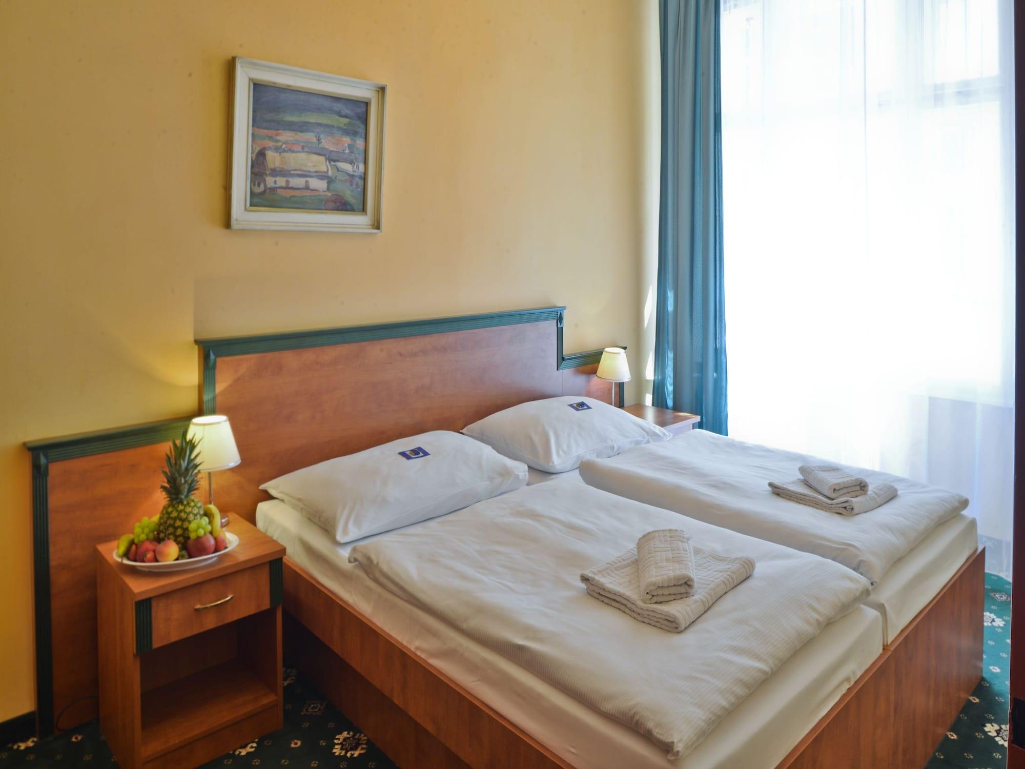 Ea Hotel Jessenius Karlovy Vary Luaran gambar