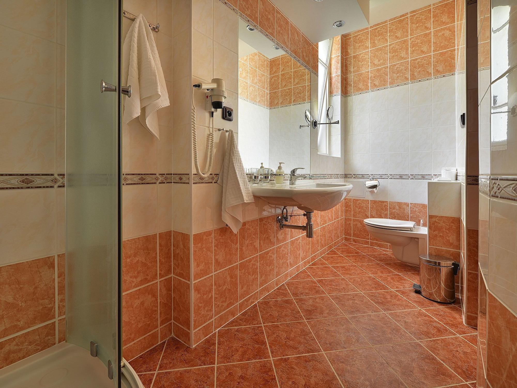 Ea Hotel Jessenius Karlovy Vary Luaran gambar