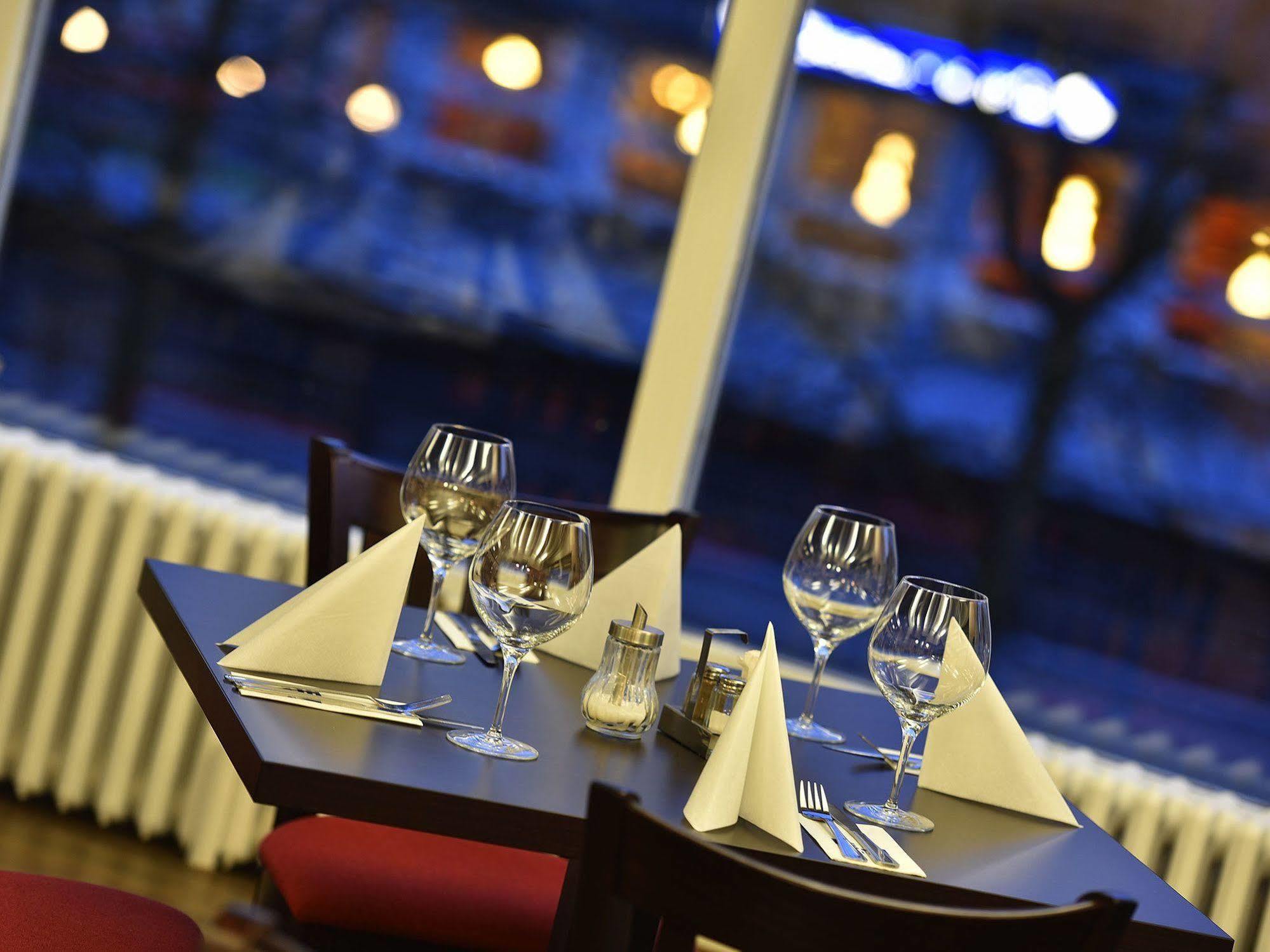 Ea Hotel Jessenius Karlovy Vary Luaran gambar